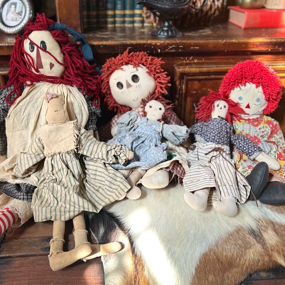 Vintage Rag Doll Collection 6 dolls total